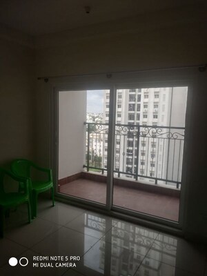 Room in 2 BHK Apartment at Prestige Jindal City, Bagalakunte – for Rent
