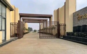 Parking in 3 BHK Builder Floor at Orris Aanandam Ora, Sector 93 – for Sale