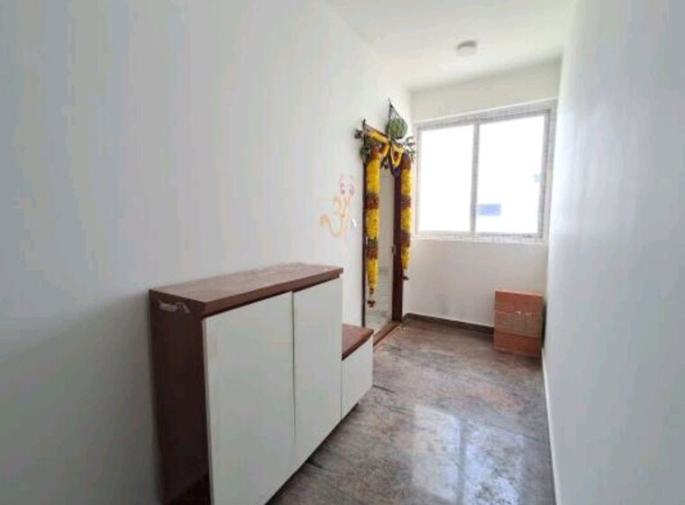 Room, thubarahalli 2 Bedroom 1000 Sq.Ft. Apartment In Thubarahalli Bangalore 10633649