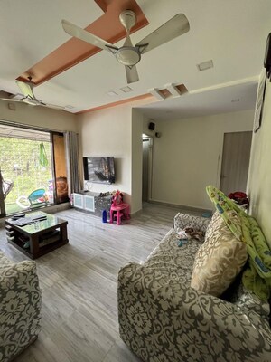 Bedroom in 2 BHK Apartment at Classic Enclave, Santacruz East – for Rent