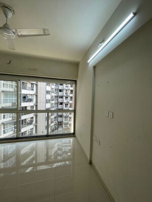 Furnished Amenities in 2.5 BHK Apartment at Godrej Central, Chembur – for Rent