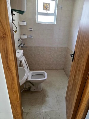 Bathroom in 3 BHK Apartment at ROF Aalayas, Sector 102 – for Rent