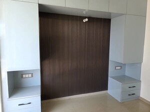 Room in 3 BHK Apartment at ROF Aalayas, Sector 102 – for Rent