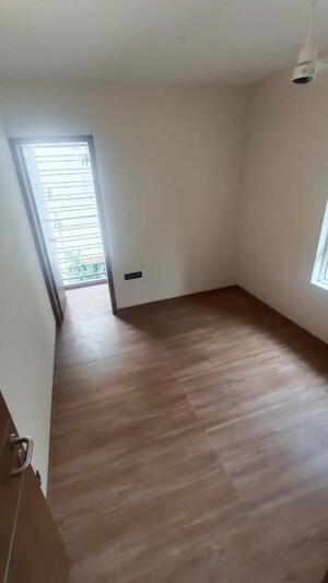 Bedroom in 3 BHK Apartment at Gokhale Saraswati Park, Ideal Colony – for Rent