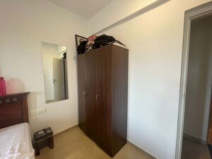 Room in 2 BHK Apartment at Kanakia Silicon Valley, Powai – for Rent