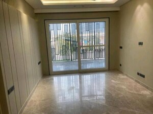 Room in 3 BHK Builder Floor at Spiti Homes, Sector 99a – for Sale