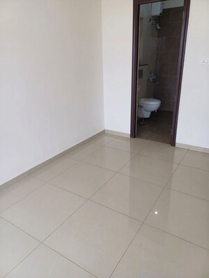 Room in 1 BHK Apartment at Duville Riverdale Suites, Kharadi – for Rent