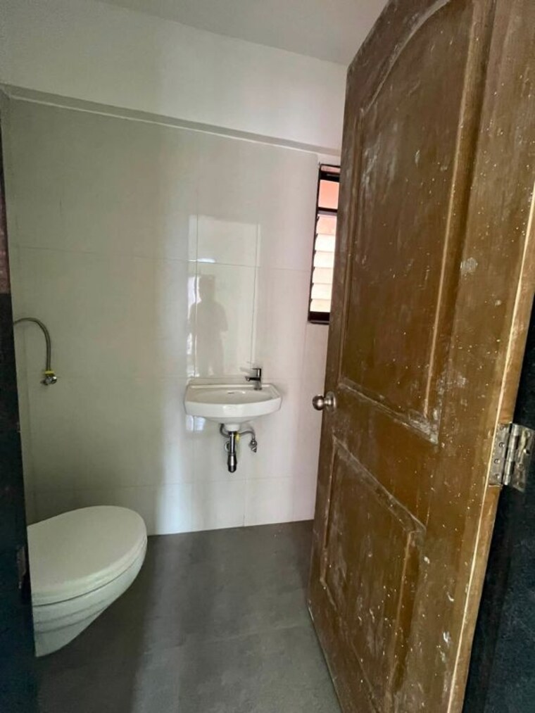 Bathroom, patrachawl-mhada 2 Bedroom 800 Sq.Ft. Apartment In Goregaon West Mumbai 10633747