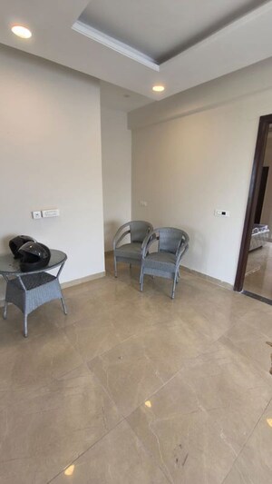 Team Area in 3 BHK Apartment at HLP Palmillas, Vip Road – for Rent