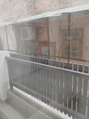 1 BHK Builder Floor For Rent in Chattarpur