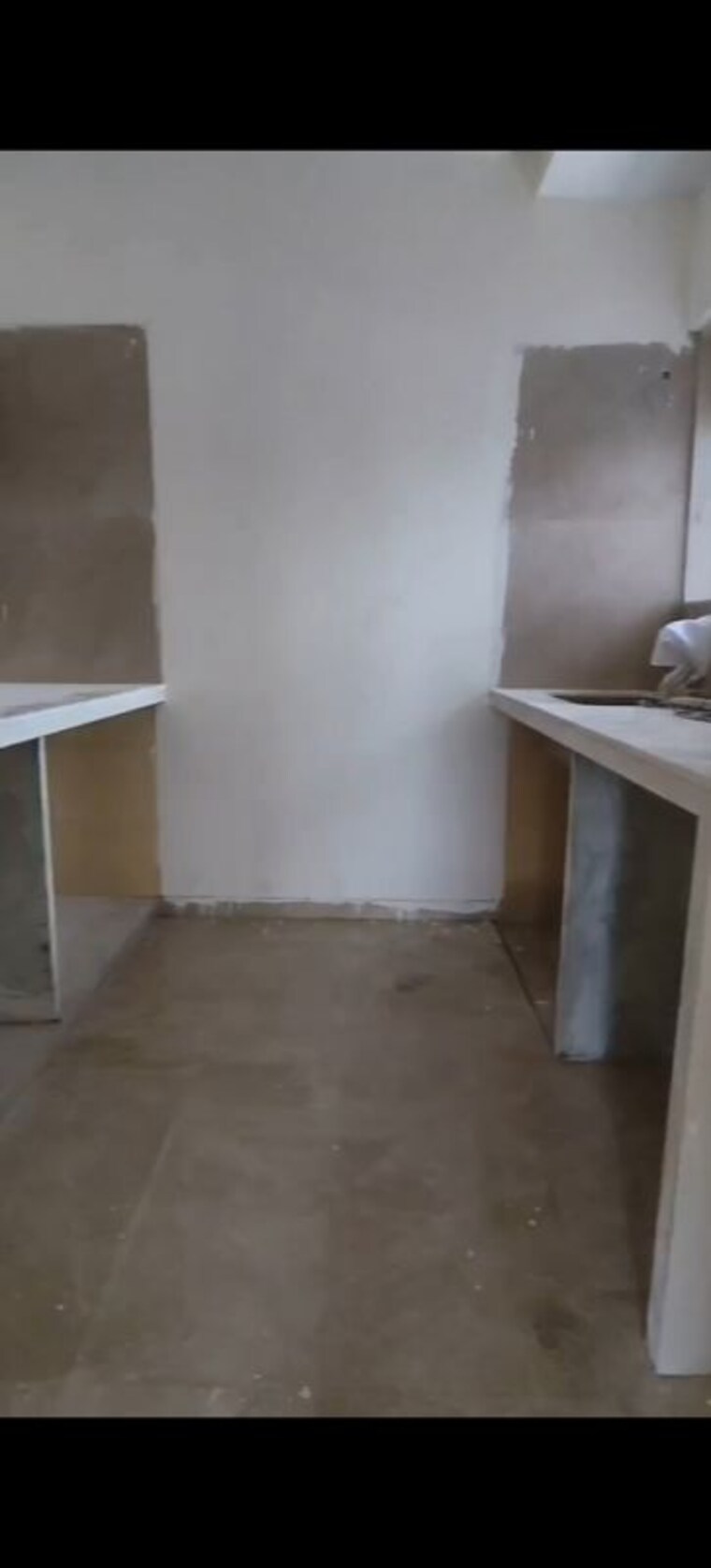 Kitchen/pantry, concrete-sai-swayam 2.5 Bedroom 864 Sq.Ft. Apartment In Chembur Mumbai 10633767