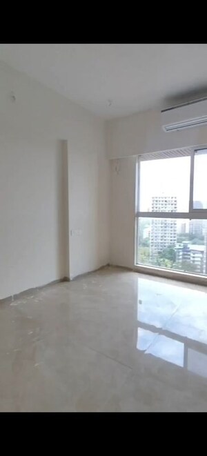 Room in 2.5 BHK Apartment at Concrete Sai Swayam, Chembur – for Sale