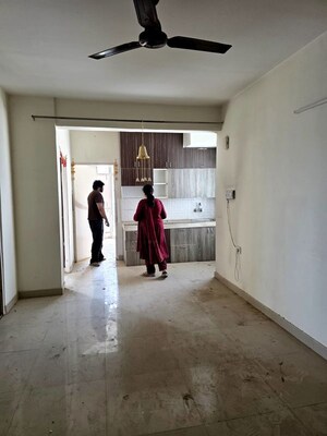 Building Lobby in 2 BHK Apartment at Suncity Avenue 102, Sector 102 – for Rent