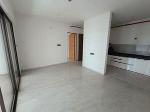 Room in 2.5 BHK Apartment at Nirman Astropolis, Tathawade – for Rent