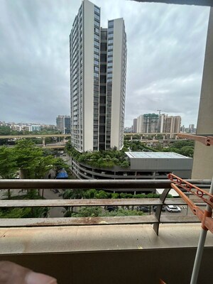 2.5 BHK Apartment – Exterior View View at Oberoi Realty Splendor, Andheri East - for Rent