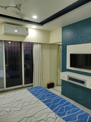 Bedroom in 3 BHK Apartment at Rajveer Apartment Andheri, Andheri West – for Rent