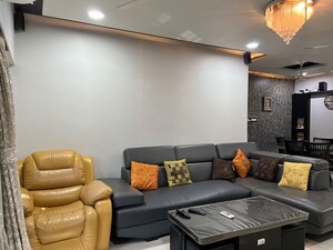 Furnished Amenities in 3 BHK Apartment at Rajveer Apartment Andheri, Andheri West – for Rent