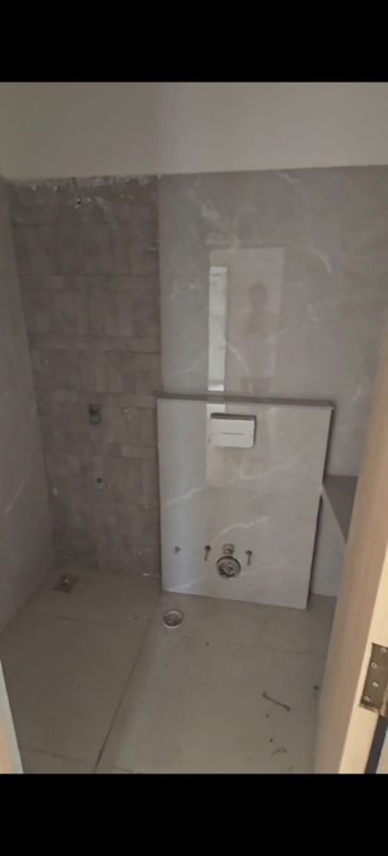 Bathroom, concrete-sai-swayam 2 Bedroom 792 Sq.Ft. Apartment In Chembur Mumbai 10633836