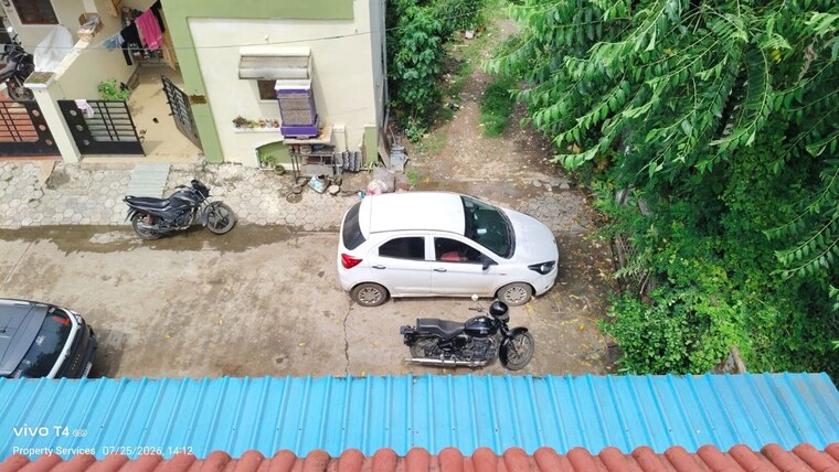  Parking, bagmugaliya 4 Bedroom 1350 Sq.Ft. Villa In Bagmugaliya Bhopal 10633890