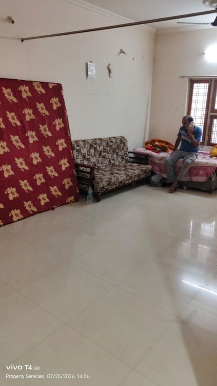  Parking, bagmugaliya 4 Bedroom 1350 Sq.Ft. Villa In Bagmugaliya Bhopal 10633890