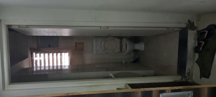 Bathroom, balvatika Commercial Office Space 840 Sq.Ft. In Balvatika Ahmedabad 10633850