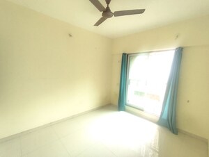 Room in 1 BHK Apartment at Vihang Valley Phase 3, Kasarvadavali – for Rent