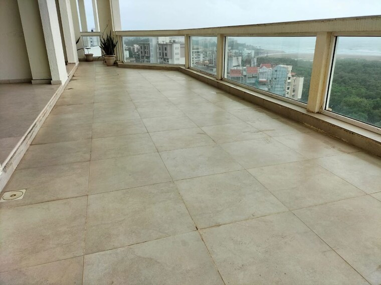  Parking, k-hemani-bay-view 4 Bedroom 4500 Sq.Ft. Apartment In Andheri West Mumbai 10633903