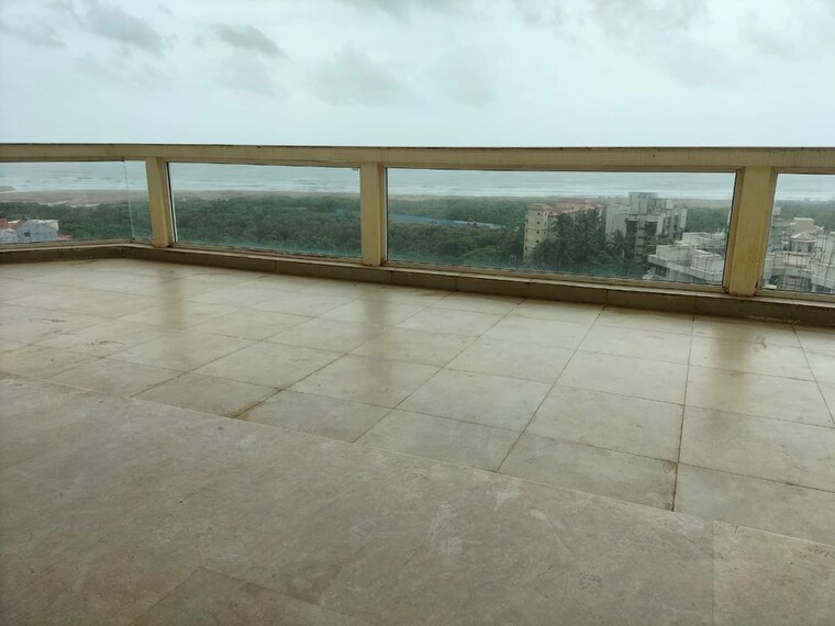  Parking, k-hemani-bay-view 4 Bedroom 4500 Sq.Ft. Apartment In Andheri West Mumbai 10633903