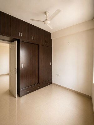 Room in 2 BHK Apartment at Shree Vardhman Mantra, Sector 67 – for Rent
