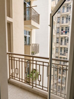 Balcony in 2 BHK Apartment at Shree Vardhman Mantra, Sector 67 – for Rent