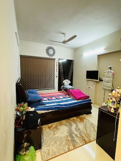 2 BHK Apartment For Sale in Rustomjee Azziano Wing E