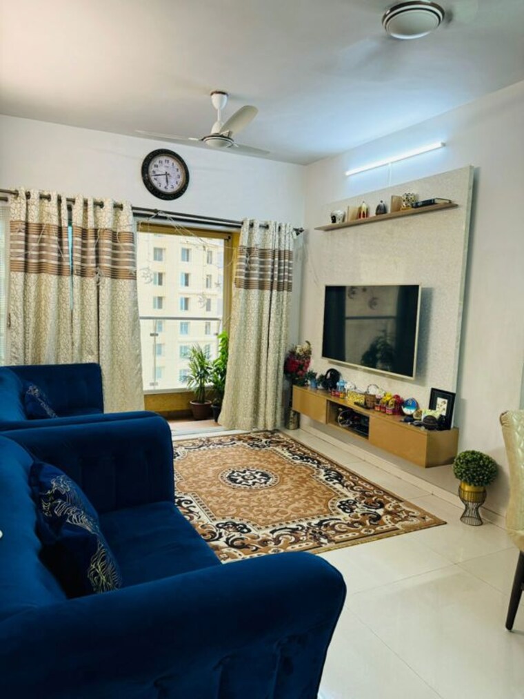 Living Room, rustomjee-azziano-wing-e 2 Bedroom 828 Sq.Ft. Apartment In Thane West Thane 10633920