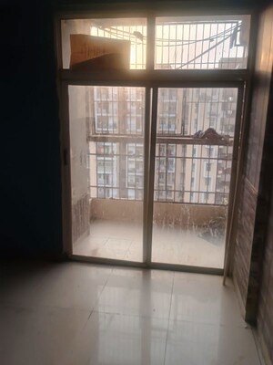 Room in 3 BHK Apartment at KDP Grand Savanna, Raj Nagar Extension – for Rent