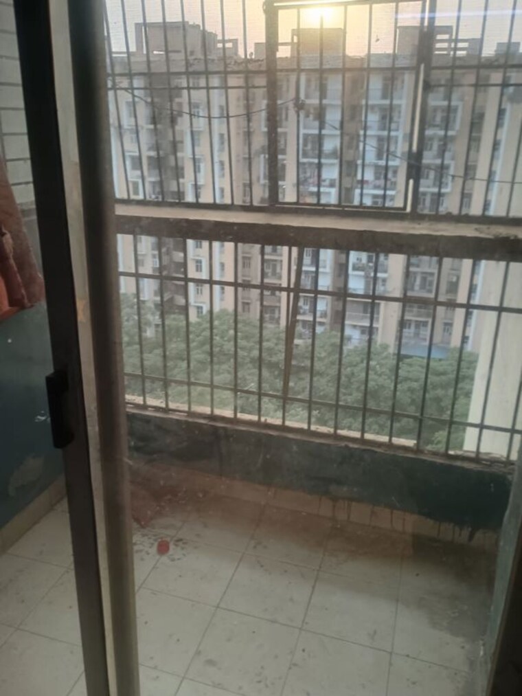 Balcony, kdp-grand-savanna 3 Bedroom 1550 Sq.Ft. Apartment In Raj Nagar Extension Ghaziabad 10633926