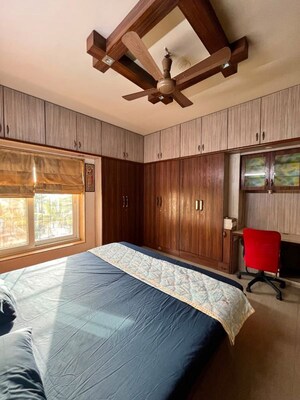 Bedroom in 3 BHK Apartment at Wireless Colony – for Rent