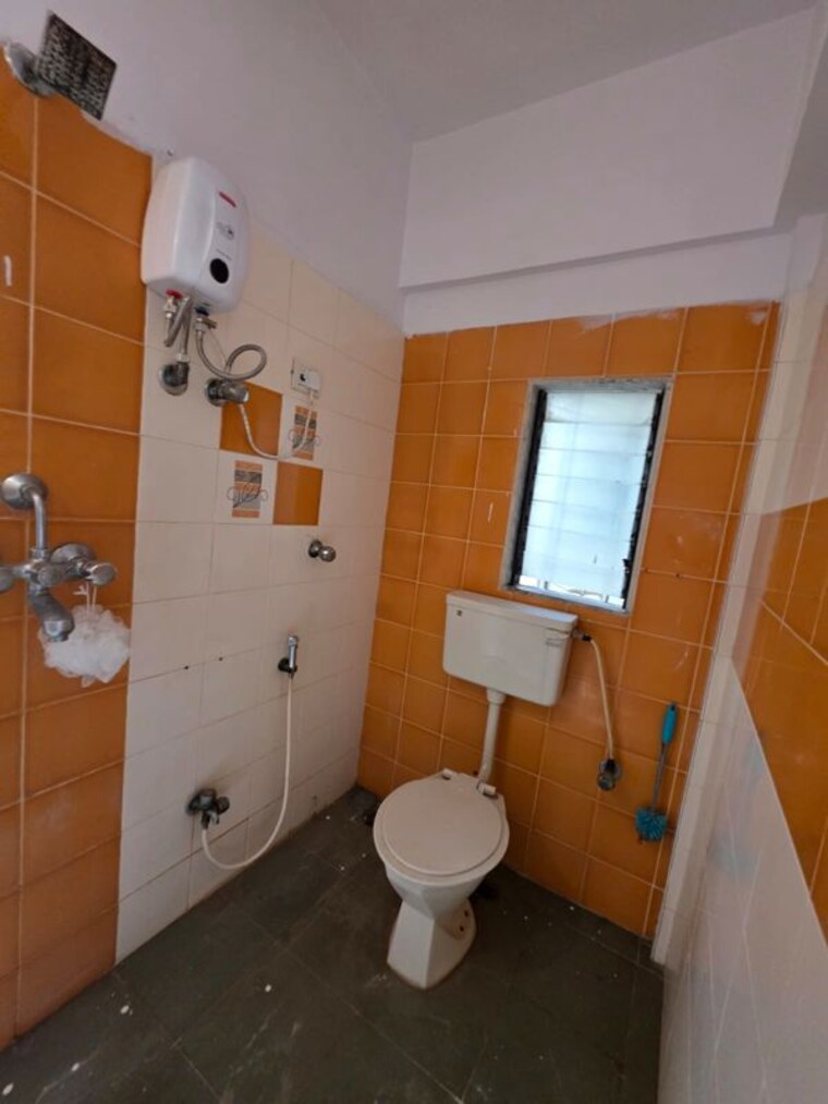 Bathroom, acme-avenue 2 Bedroom 900 Sq.Ft. Apartment In Kandivali West Mumbai 10633933