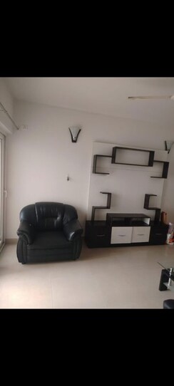 2 BHK + Prayer Room Apartment For Rent in Ramky One North