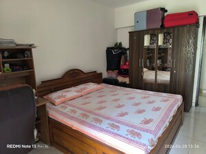 Bedroom in 3 BHK Apartment at RNA Continental, Chembur – for Rent