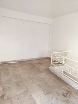 Room in 4 BHK Villa at Hoshangabad – for Sale