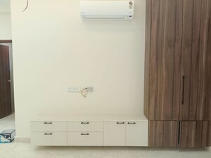 Furnished Amenities in 4 BHK Apartment at Aurobindo Kohinoor, Serilingampally – for Rent
