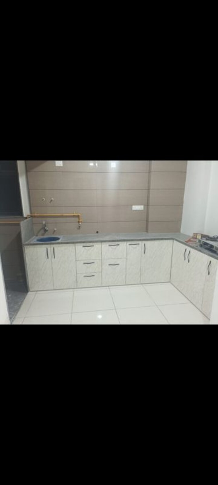 Kitchen, sun-footprints 2 Bedroom 1150 Sq.Ft. Apartment In Shela Ahmedabad 10634024