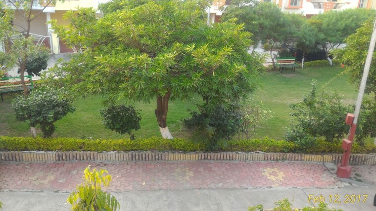 Garden, misrod 5 Bedroom 1500 Sq.Ft. Villa In Misrod Bhopal 10634015