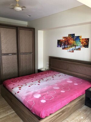 Bedroom in 3 BHK Apartment at Basant Parvati Apartment, Worli – for Rent