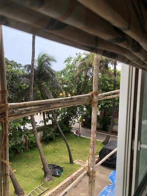 Balcony in 3 BHK Apartment at Basant Parvati Apartment, Worli – for Rent