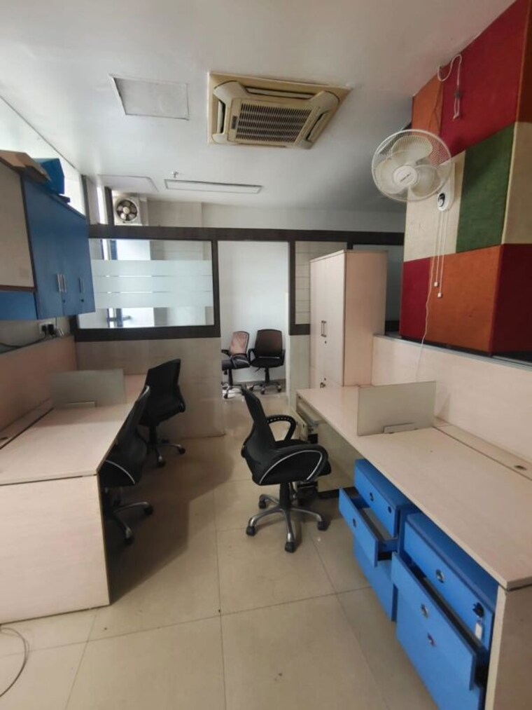 Team Area, misrod Commercial Office Space 1450 Sq.Ft. In Misrod Bhopal 10634050