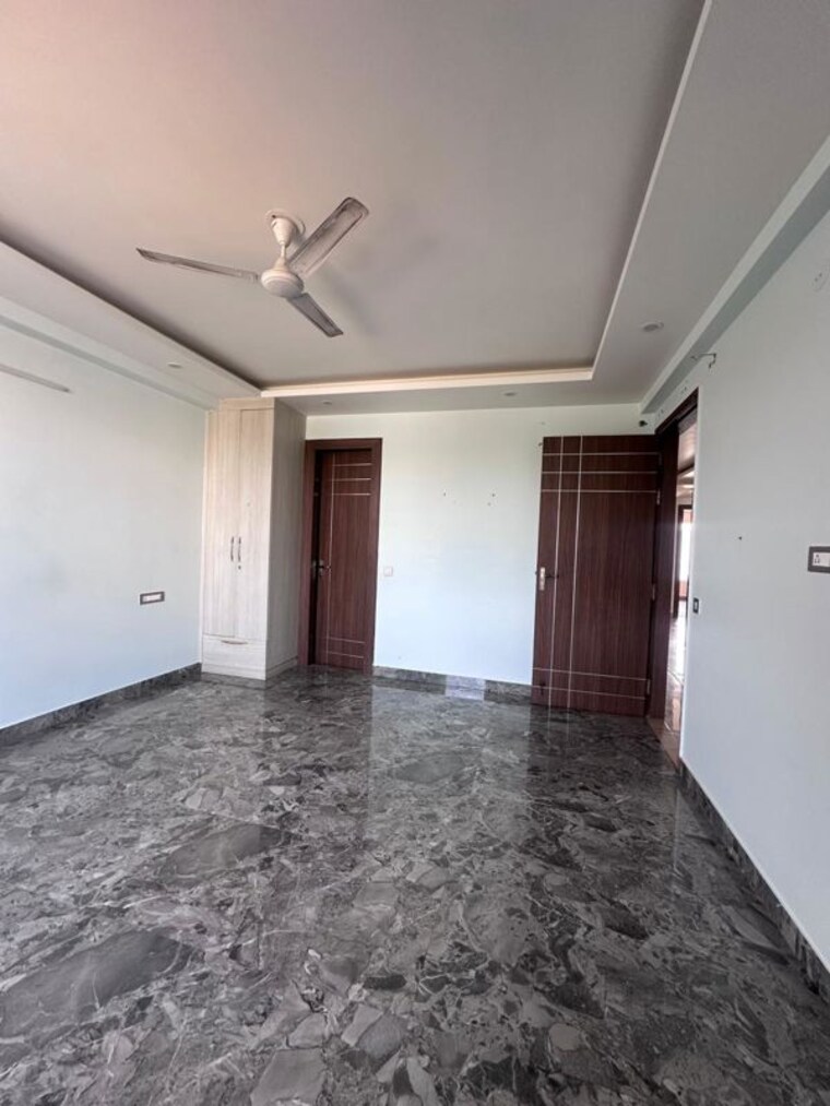 Room, ansal-sushant-apartments 3 Bedroom 1350 Sq.Ft. Builder Floor In Sushant Lok I Gurgaon 10634077