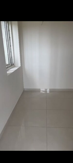 Room in 2 BHK Apartment at Aaditris Empire Apartments, Velmala – for Sale