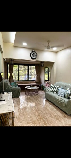 Bedroom in 2 BHK Apartment at Shams Palace, Bandra West – for Rent