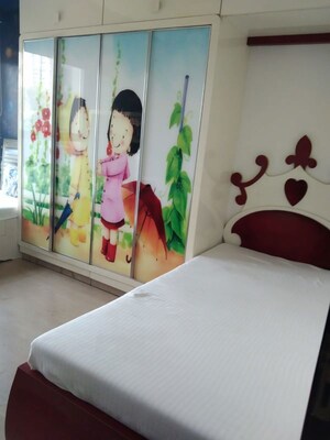 Bedroom in 3 BHK Apartment at Oberoi Exquisite Goregaon, Goregaon East – for Rent