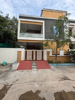 2 BHK Independent House For Sale in Rainbow Colony